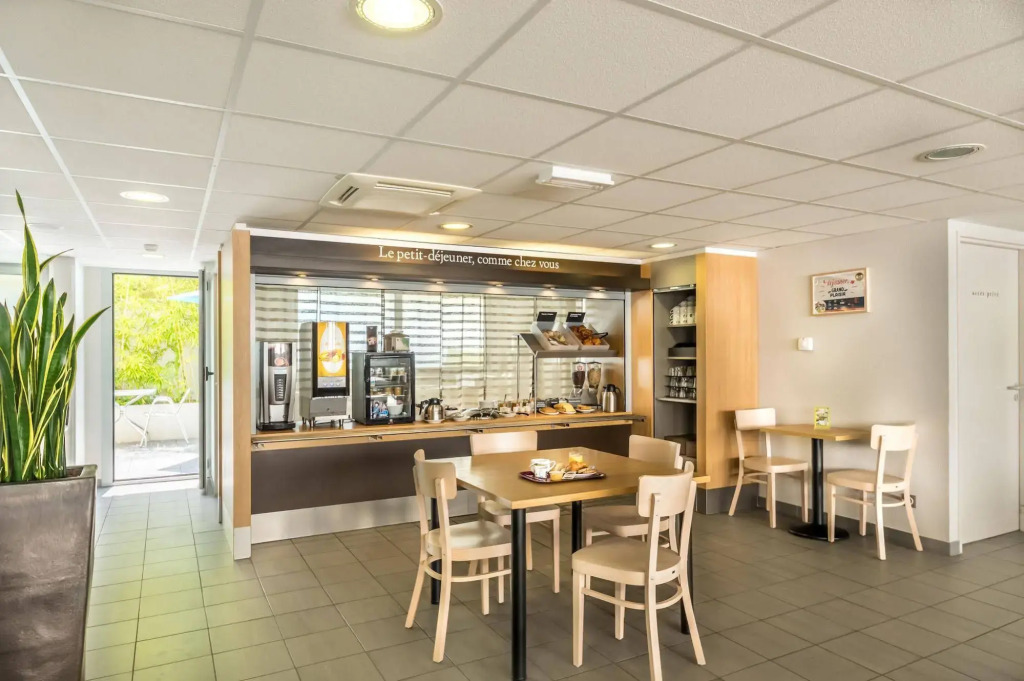 B&B HOTEL Cannes La Bocca Plage
