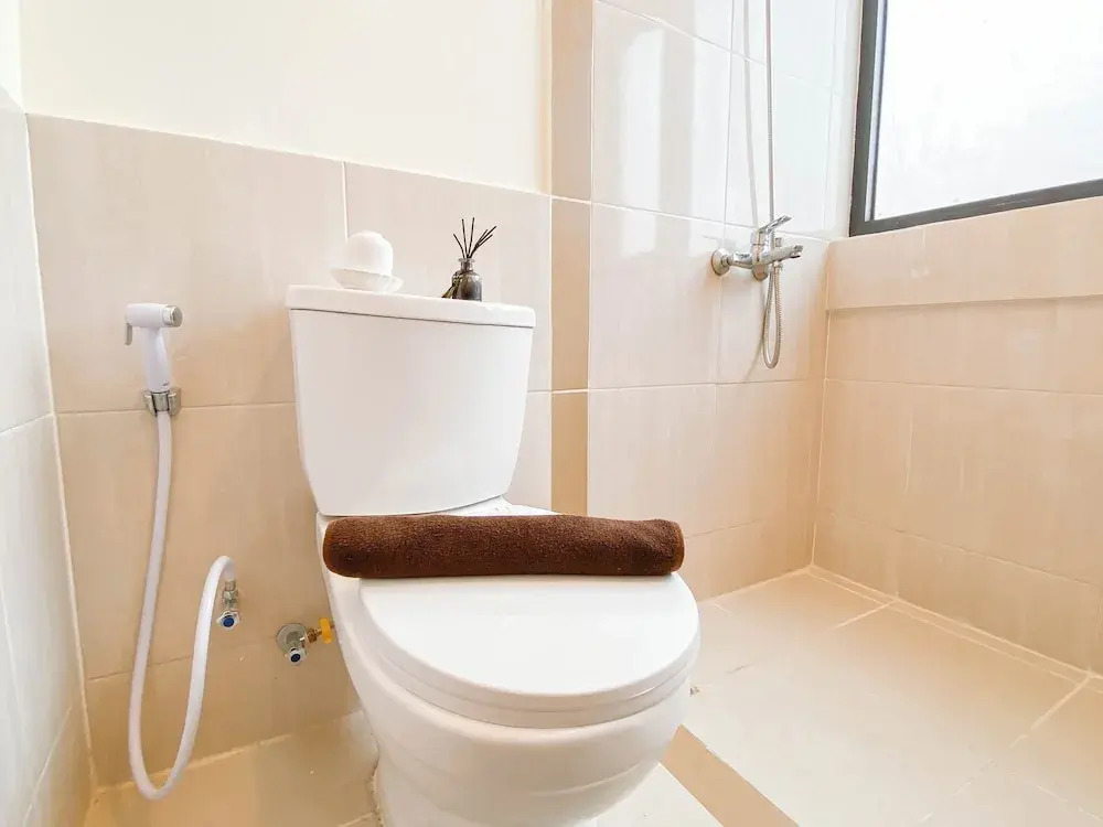 Good Deal and Homey 2BR Meikarta Apartment