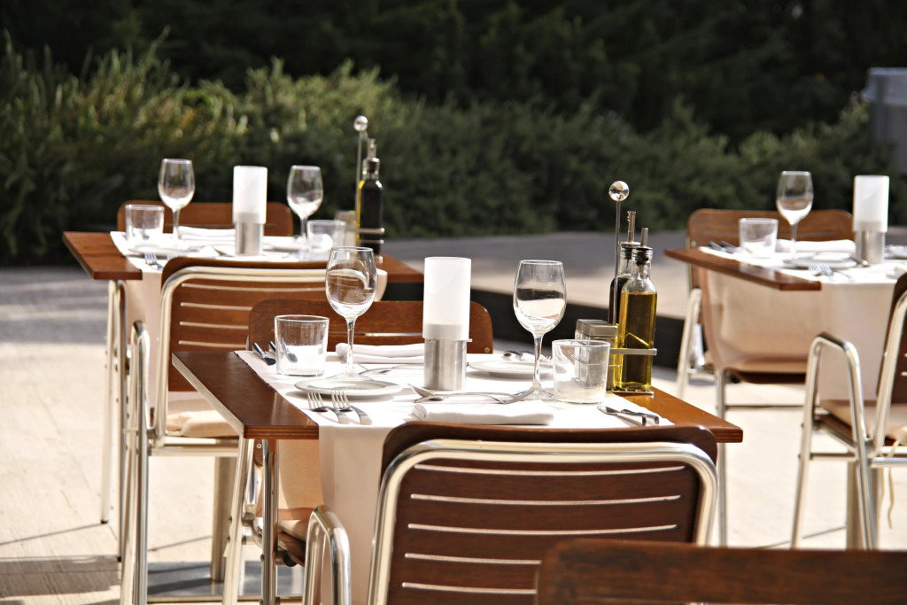 Aimia Hotel