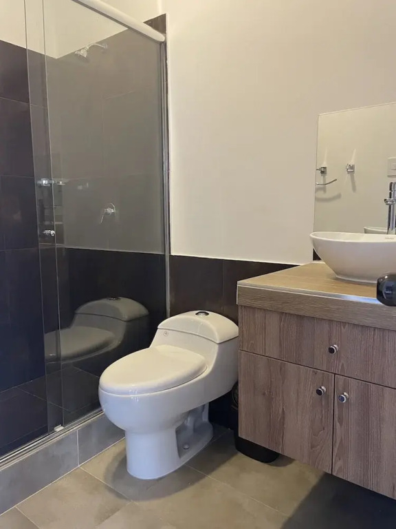 Central Suite