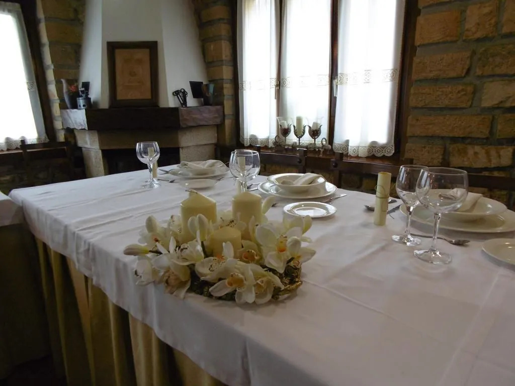 Hotel Restaurante La Casa de Juansabeli