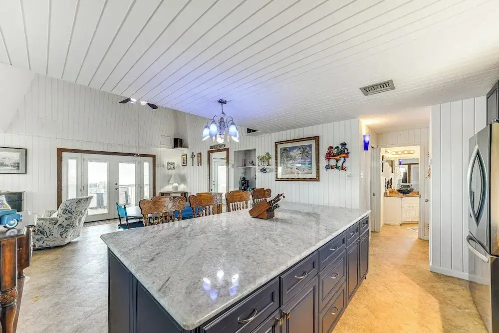 Sunset Views & Large Deck: Home in Crystal Beach!