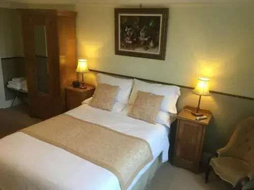 Raffles Guest Accomadation