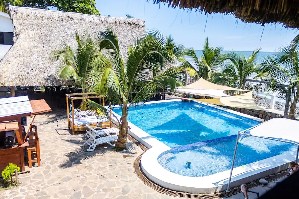 YALI Hotel & Resort