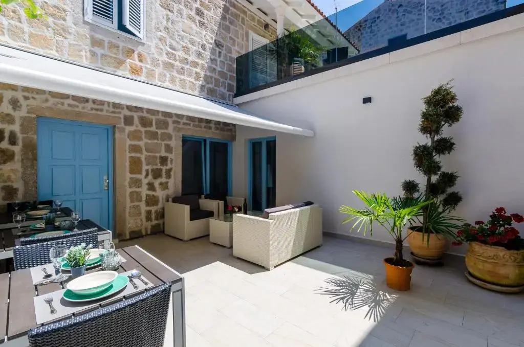 Villa Amoroza Cavtat