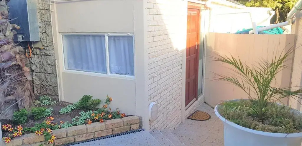 Kelzane Self-Catering