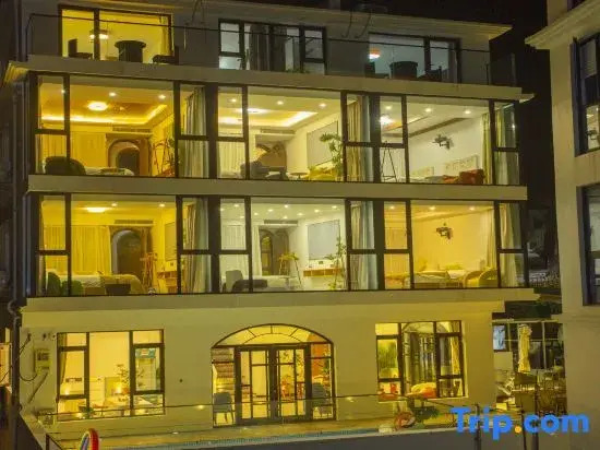 Shengsi Z·Encounter light luxury swimming pool resort