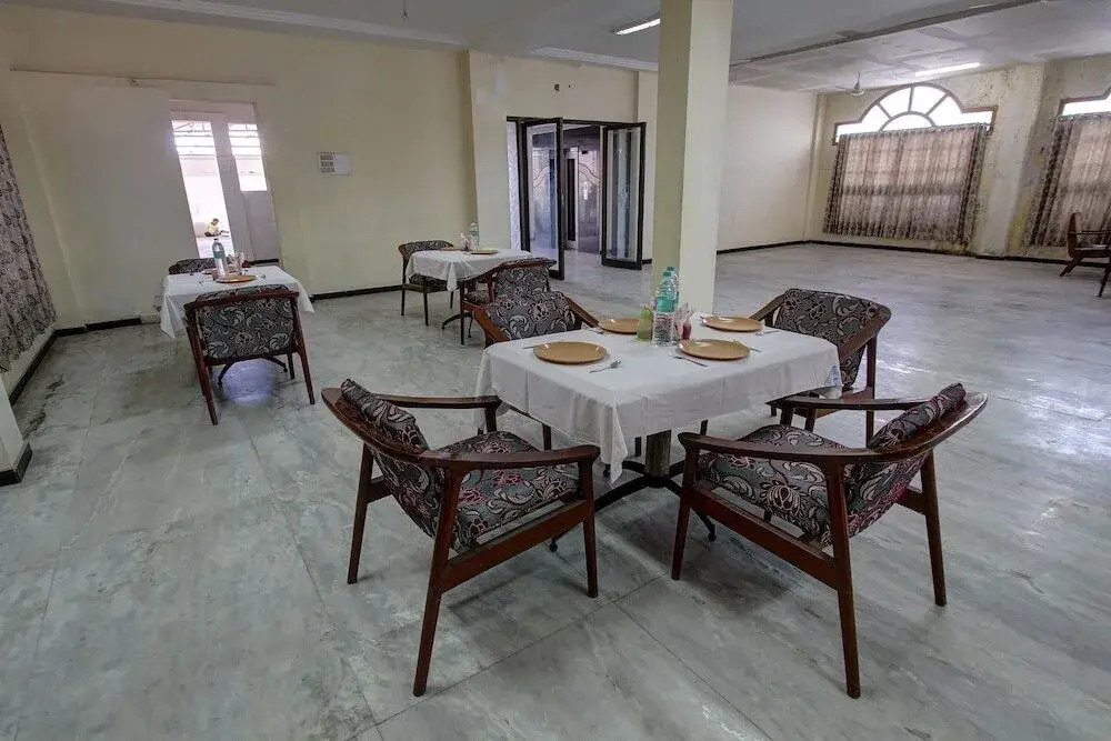 Hotel Insta by OYO Rooms