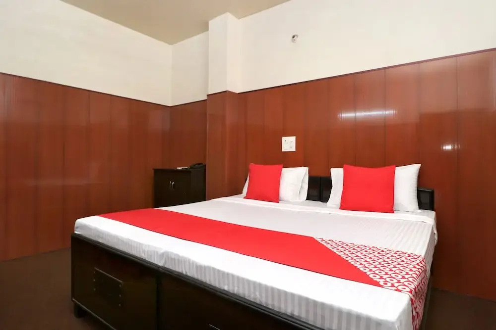 Hotel Oscar Inn By OYO Rooms
