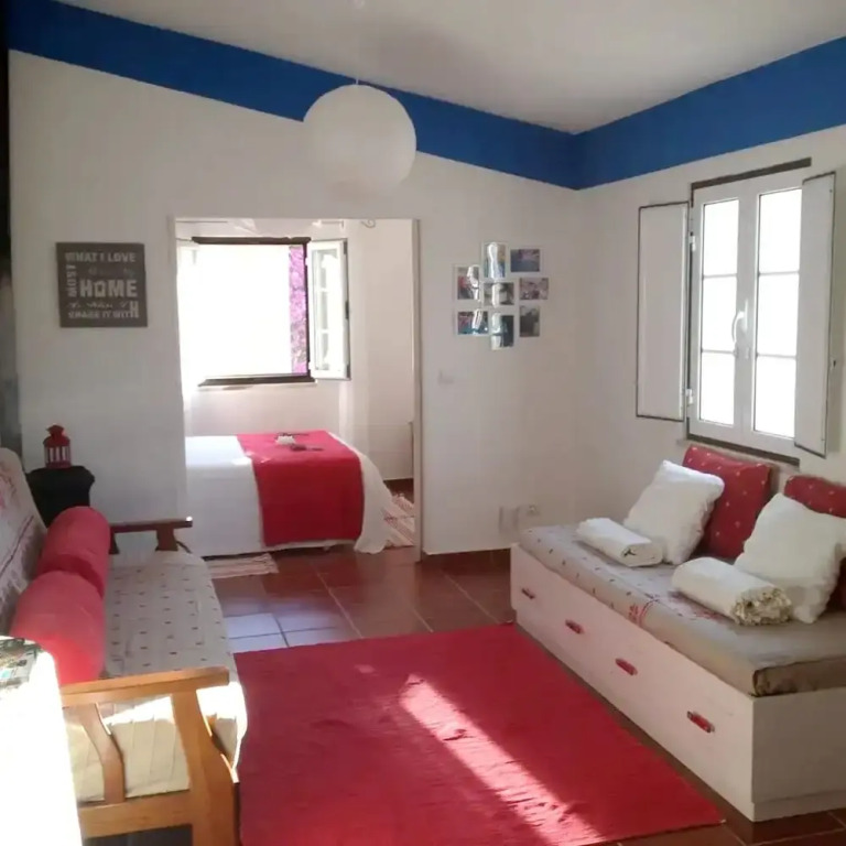 House with One Bedroom in Mafra, with Wonderful Mountain View, Pool Access, Enclosed Garden - 5 Km From the Beach