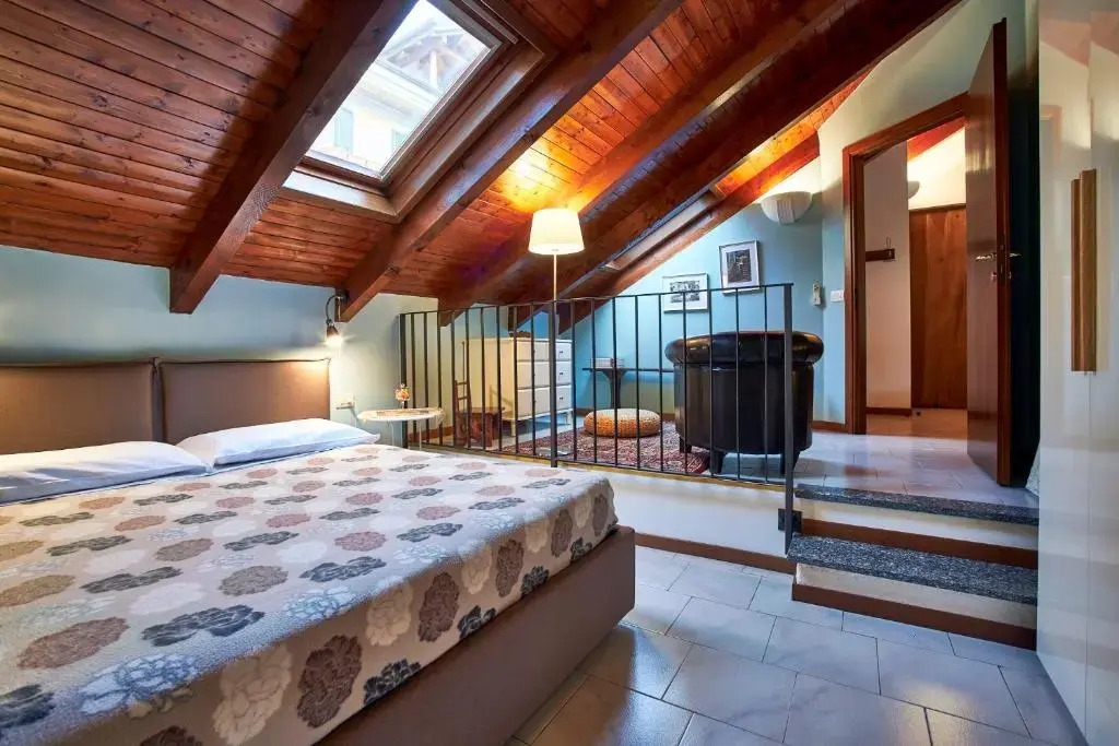 Bella Omegna Apartments