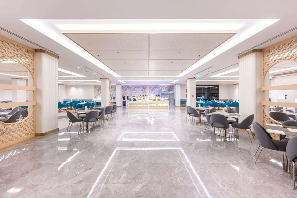 Отель Wyndham Jomtien Pattaya