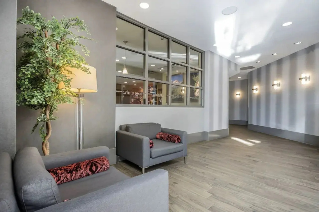 Best Western Plus Vancouver Airport Hotel