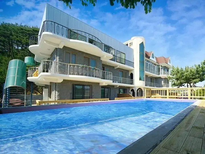 Blue Pension