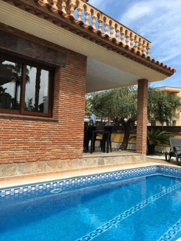 Unique Six Bedroom Villa with Private Pool