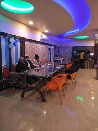 HOTELSHAHENSHAH