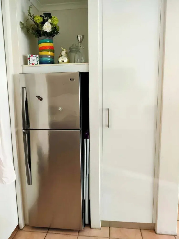 2 Bedroom Condo "w" Pool Entrance off Your Balcony