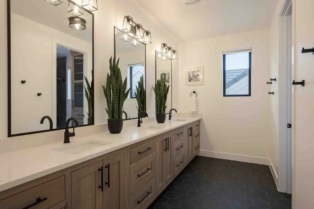 Designer Digs 9 Bedroom Home