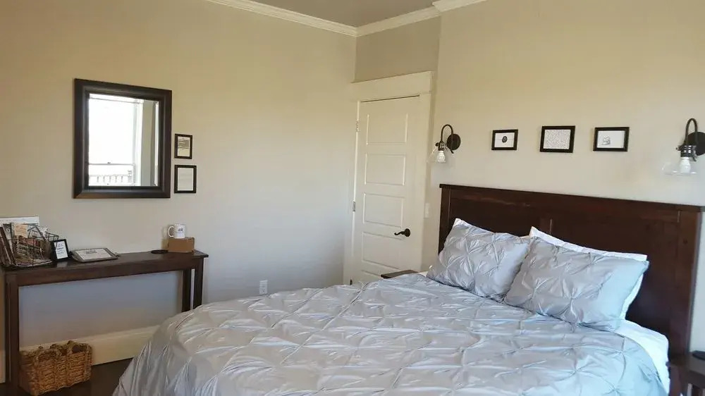 The Lindley House