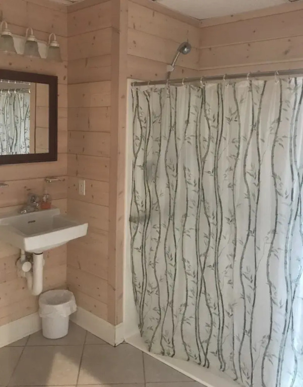Harbour View Suites
