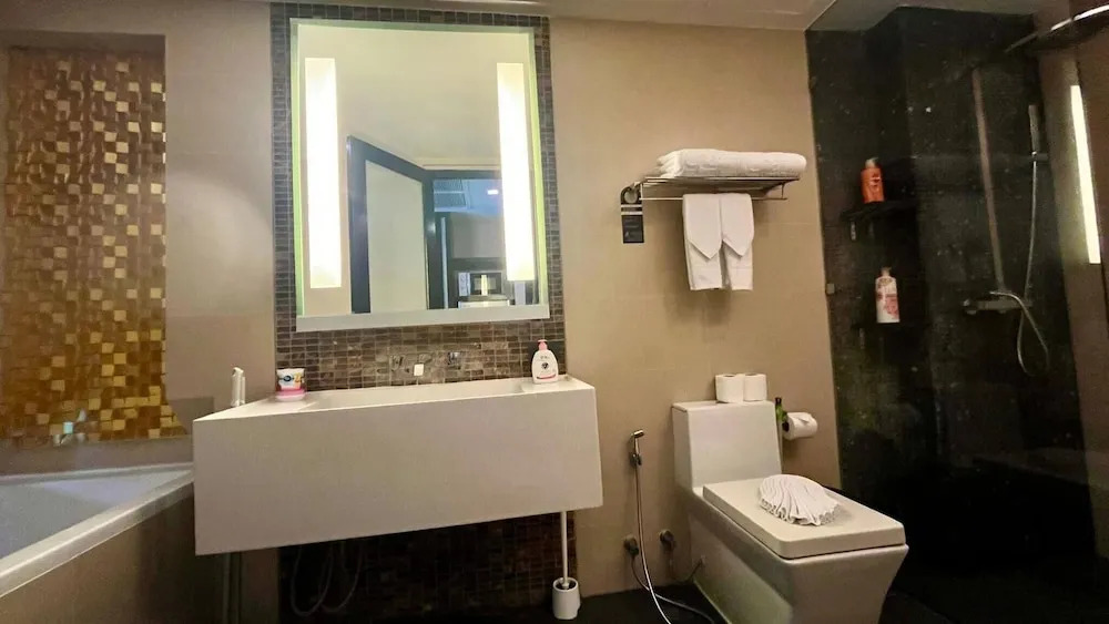 Studio Apartments With Shared Pool Near Patong Beach