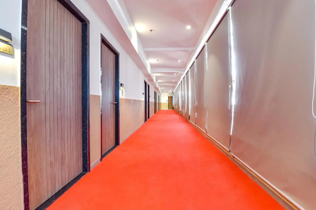 Hotel Gold Palace Inn