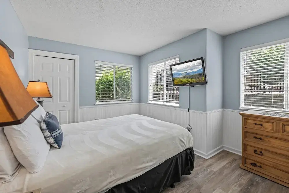 Cozy 2br Condo w/ Pools, Spas & Year-round Fun!