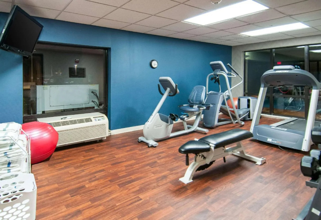 Comfort Inn & Suites Pauls Valley - City Lake