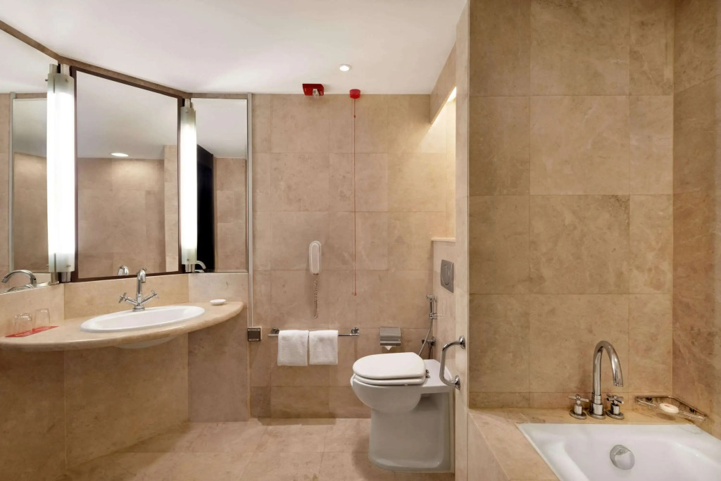 Ramada Plaza by Wyndham Dubai Deira