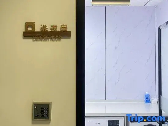 Yunhe Jingdian Hotel (Yangzhou Slender West Lake Dongguan Street Branch)