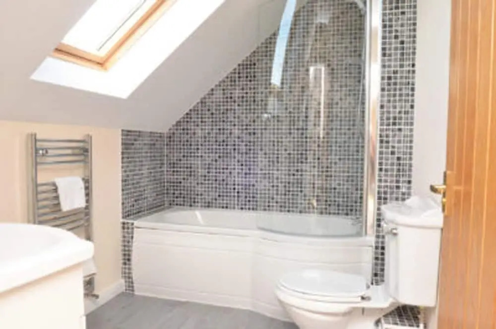Cotswolds Valleys Accommodation-Stony Hs