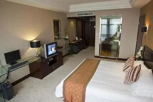 Huaxin Grand Hotel