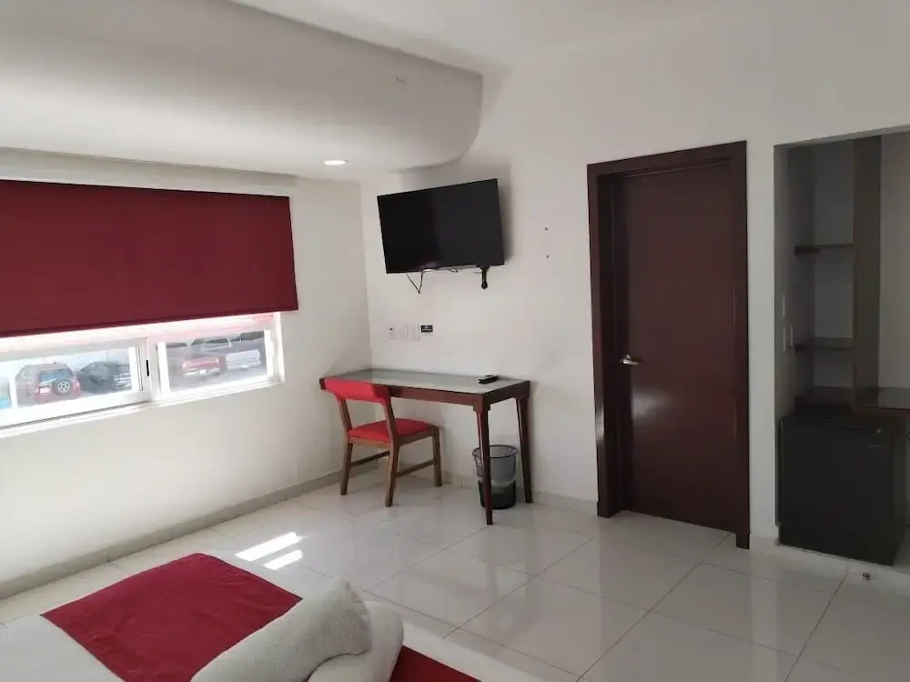 Hotel Cermar Plaza