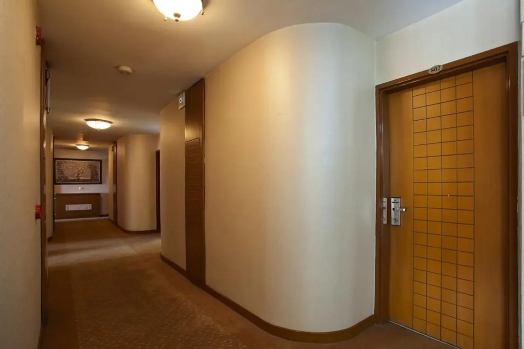 Almer Hotel