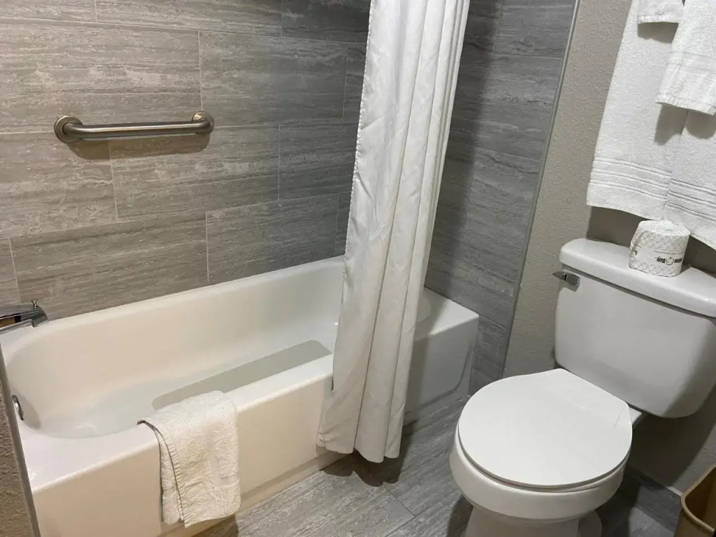 Econo Lodge Carthage