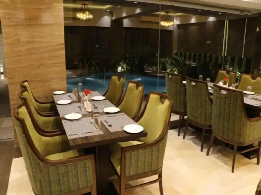 Vacanza Grand Inn