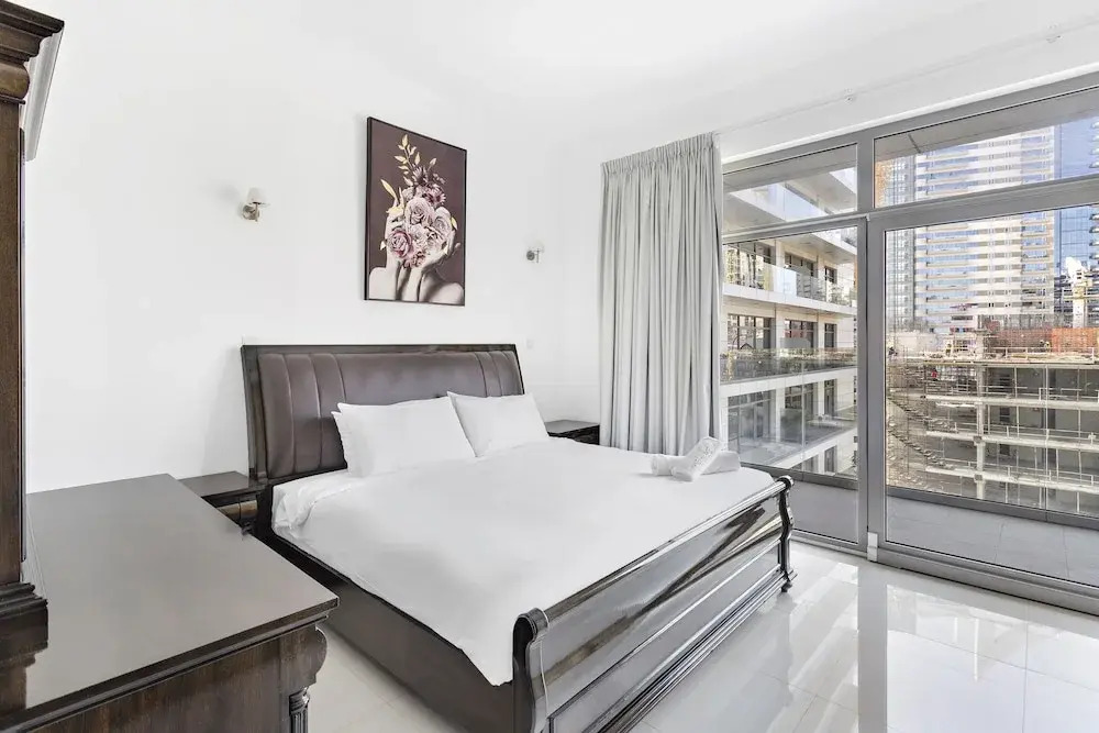 WelHome - Urban Retreat With Terrace And City Views