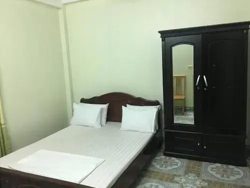 Minh Chau Hotel Tan An