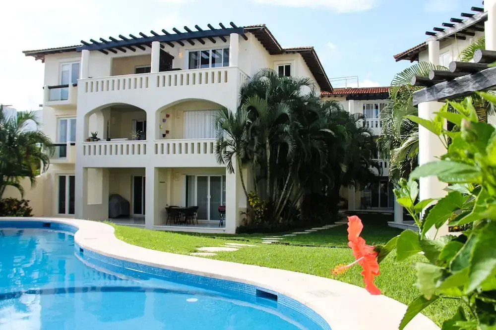 Luna Maya? Beautiful 2BR Beach Condo By Select