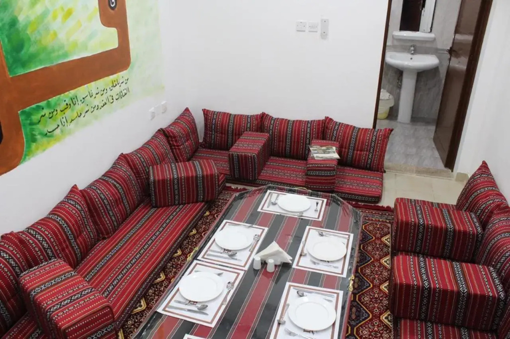 Daraysh Hotel