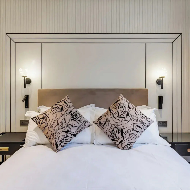 Rosemay Boutique Hotel Near Heathrow Airport