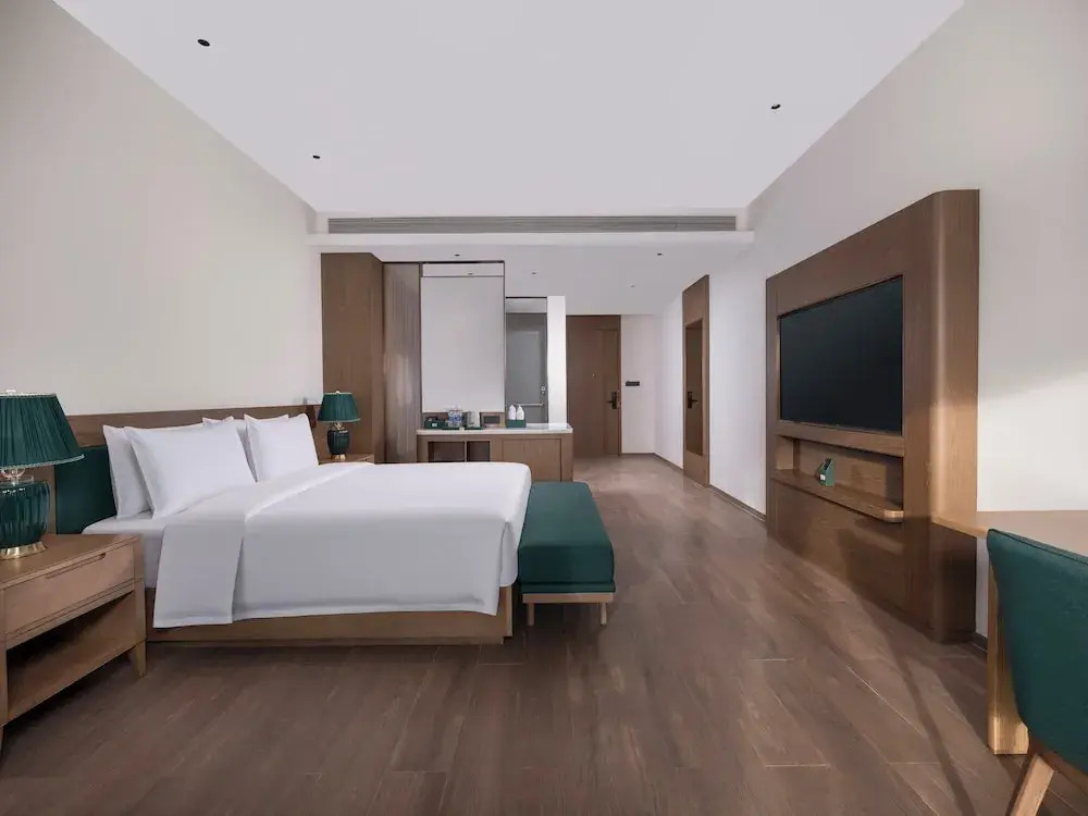 Holiday Inn Resort Wanning Shenzhou Peninsula by IHG