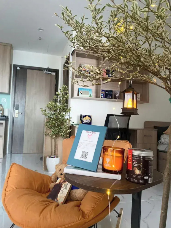 LA Nest