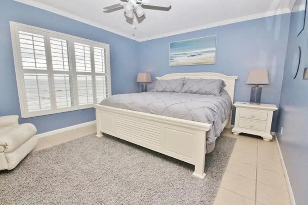 Sea Coast Gardens II 305 Apartment 2