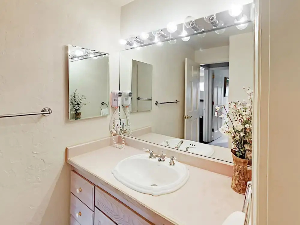 150 Carriage Condo by RedAwning