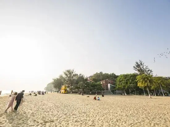 Gulangyu Island WHITE Juyi Holiday Villa (Riguangyan Branch)