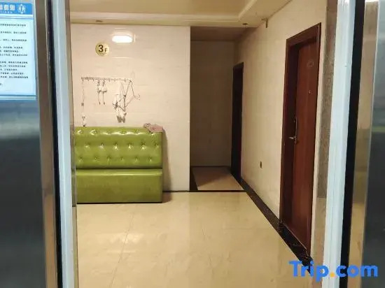 Zilong Hotel