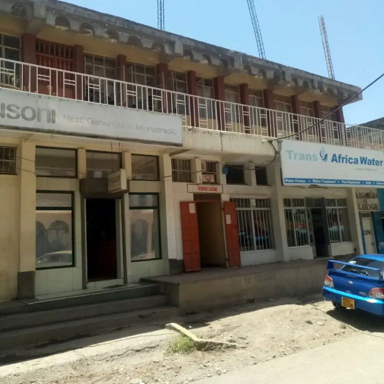 Kibiro Lodge