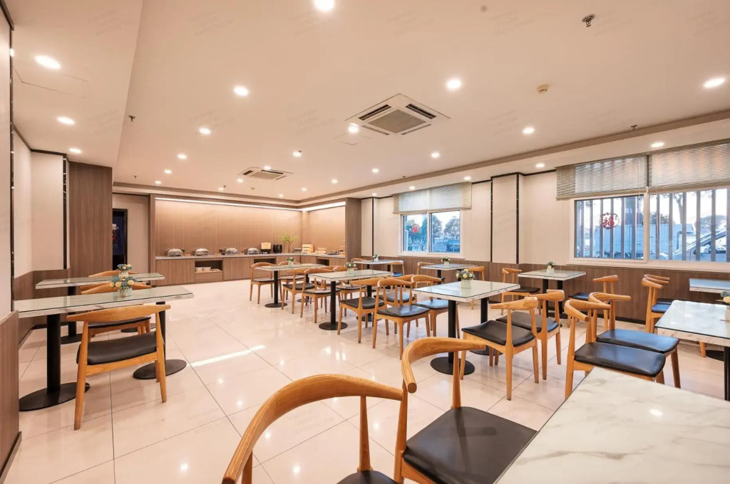 Hanting Hotel Shanghai Pudong Airport Free shuttle bus