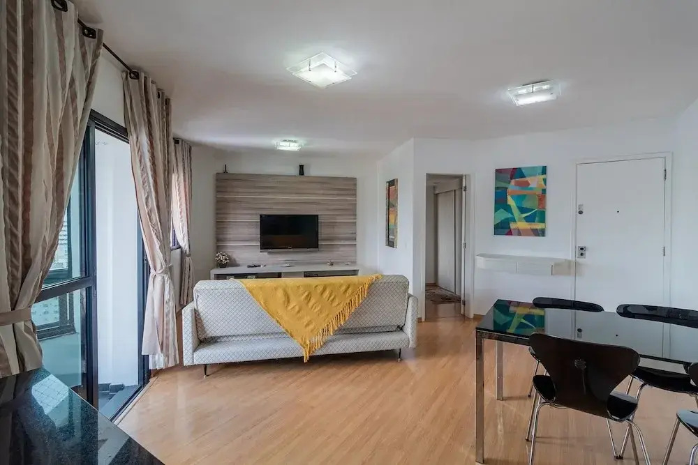 LFLATS no The First Free Flex Residence